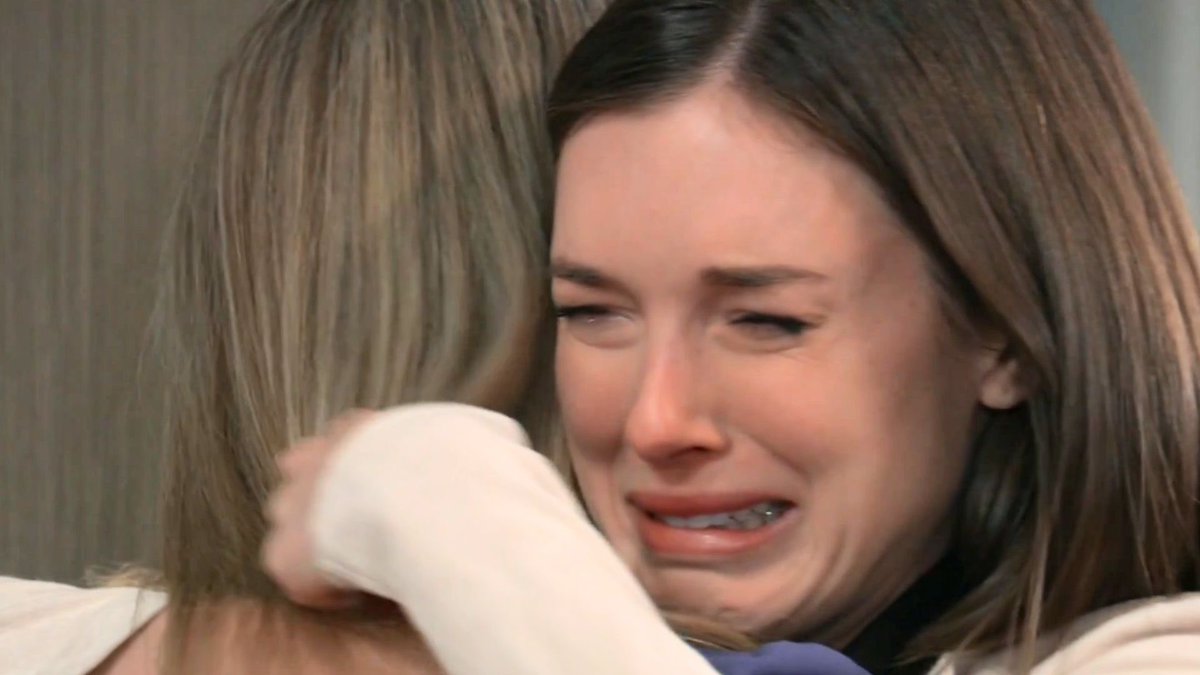 bedheadreks's tweet image. #GH MICHEAL TOOK MY KIDS! 

DREW MADE ME CHEAT ON MICHAEL! 

SASHA MADE ME GO AFTER HER CHILD!

NINA BETRAYED ME! 

DREW BETRAYED ME!!