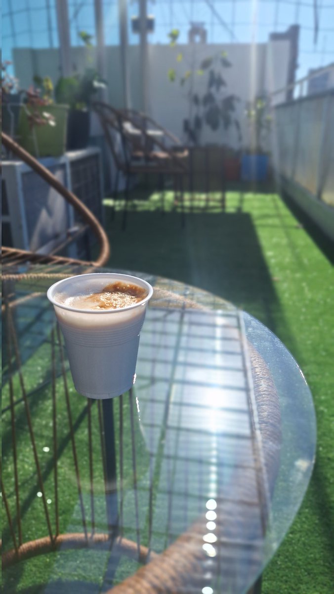 Vamospanish's tweet photo. Word of the day: "CHE" 🇦🇷
Meaning: friend, dude, hey
Usage: "Che, vamos por un cafecito?" ☕️
(Yes, you need it if you're in Buenos Aires) 💙 https://t.co/2Or5icZQeB