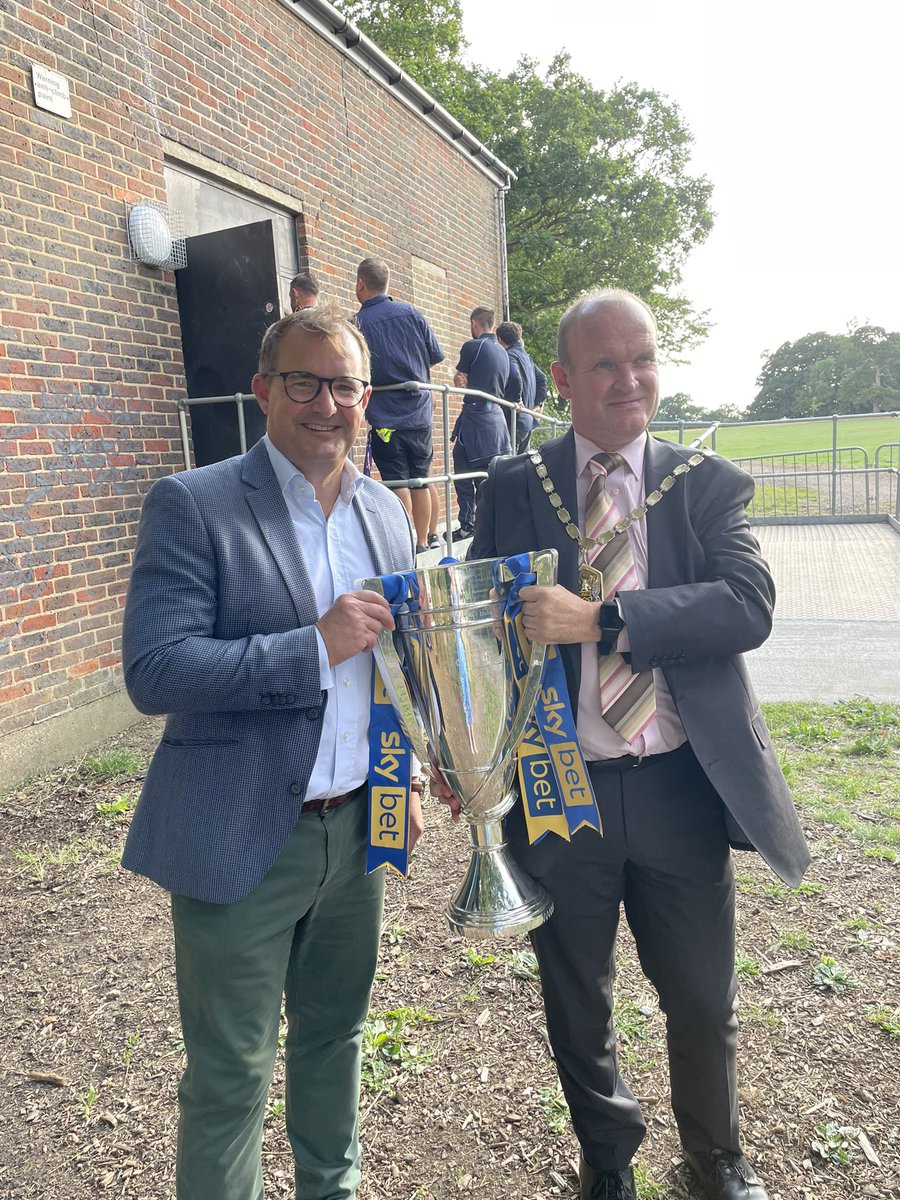 Cllr Nick McLean (@nick_cannonhill) on Twitter photo A real pleasure to be at the <a href="/Merton_Council/">Merton Council</a> event to celebrate the promotion of <a href="/AFCWimbledon/">AFC Wimbledon</a> to League One. A great achievement by the team and all the best for the coming season! A real pleasure to be at the <a href="/Merton_Council/">Merton Council</a> event to celebrate the promotion of <a href="/AFCWimbledon/">AFC Wimbledon</a> to League One. A great achievement by the team and all the best for the coming season!