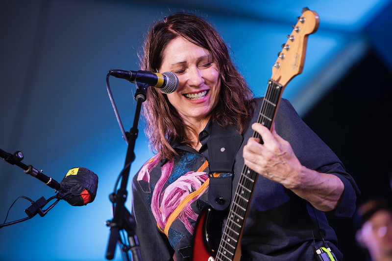 Last Friday, Kim Deal of <a href="/thebreeders/">theBreeders</a> played <a href="/Newportfolkfest/">Newport Folk Fest</a> - QRO photos: qromag.com/kim-deal-newpo…