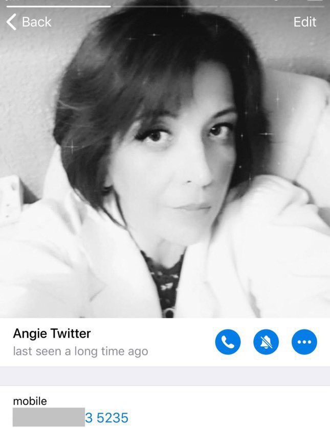 Hace años la hicieron trizas en tuiter y por eso ya no da la cara. Tan es así que la señora ya cambió su foto de perfil, ya no está usando la de su amiga joven. La verdadera @sonituit es la última foto.
