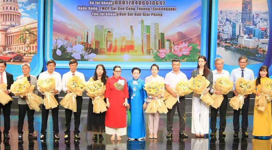 Una campaña de recaudación de fondos para apoyar la construcción de  sistemas de energía solar en escuelas primarias de #Cuba está en marcha  en la sureña urbe vietnamita Ciudad Ho Chi Minh.
#CubaNoEstaSola
#CubaVencerá