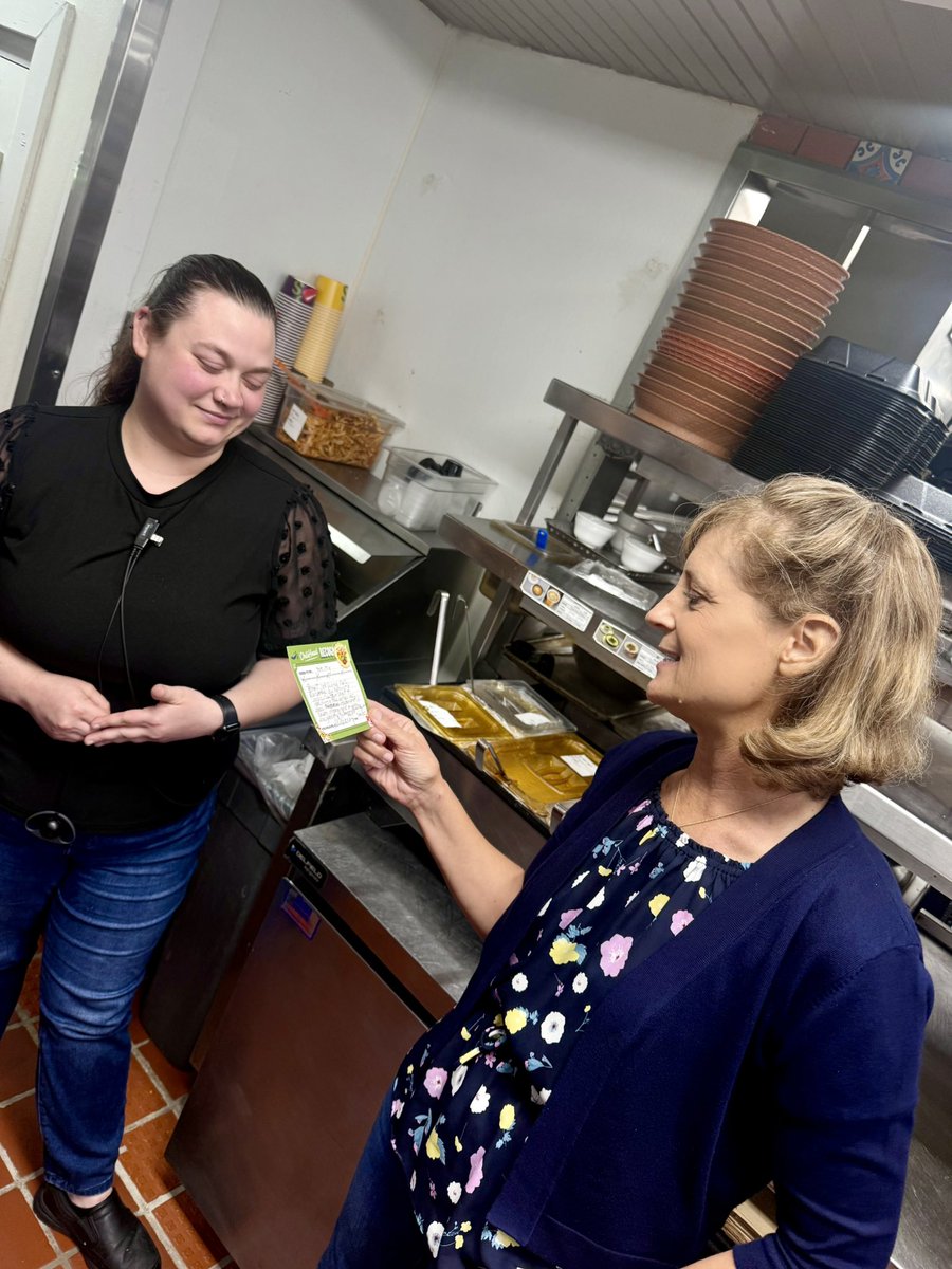 Lisa Wherry (@wherry_lisa) on Twitter photo Great visit at #ChilisIrving creating the #BestTeam to win!! #ChilisLove #Wherrea <a href="/vivalahaleey/">Haley Vaughn</a> <a href="/JBarraza6/">Julie Barraza</a> <a href="/brianl28/">Brian Lemerand</a> <a href="/taryn_mahaffey/">Taryn Mahaffey</a> Great visit at #ChilisIrving creating the #BestTeam to win!! #ChilisLove #Wherrea <a href="/vivalahaleey/">Haley Vaughn</a> <a href="/JBarraza6/">Julie Barraza</a> <a href="/brianl28/">Brian Lemerand</a> <a href="/taryn_mahaffey/">Taryn Mahaffey</a>