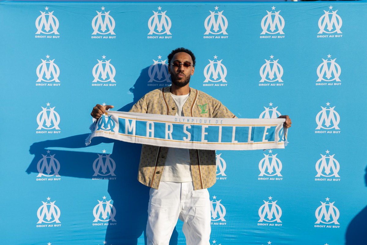 OM_Fada_'s tweet image. Instagram vs Reality 

#Aubameyang #TeamOM