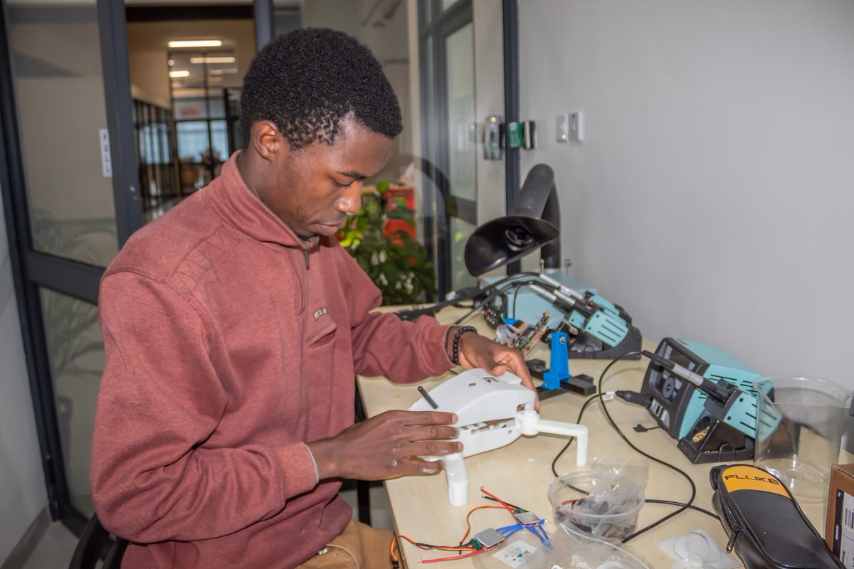 UniPod Malawi (@unipodmalawi) on Twitter photo 🚀 Meet Henry Dzoole, a student innovator at UniPod Malawi turning code into real impact! With mentorship & drive, his project is nearing prototype stage. 🌟
<a href="/timbuktooafrica/">timbuktooAfrica</a> <a href="/UNDP/">UN Development</a> <a href="/UNDP/">UN Development</a>
#StudentSpotlight #UnipodMalawi #Innovation 🚀 Meet Henry Dzoole, a student innovator at UniPod Malawi turning code into real impact! With mentorship & drive, his project is nearing prototype stage. 🌟
<a href="/timbuktooafrica/">timbuktooAfrica</a> <a href="/UNDP/">UN Development</a> <a href="/UNDP/">UN Development</a>
#StudentSpotlight #UnipodMalawi #Innovation