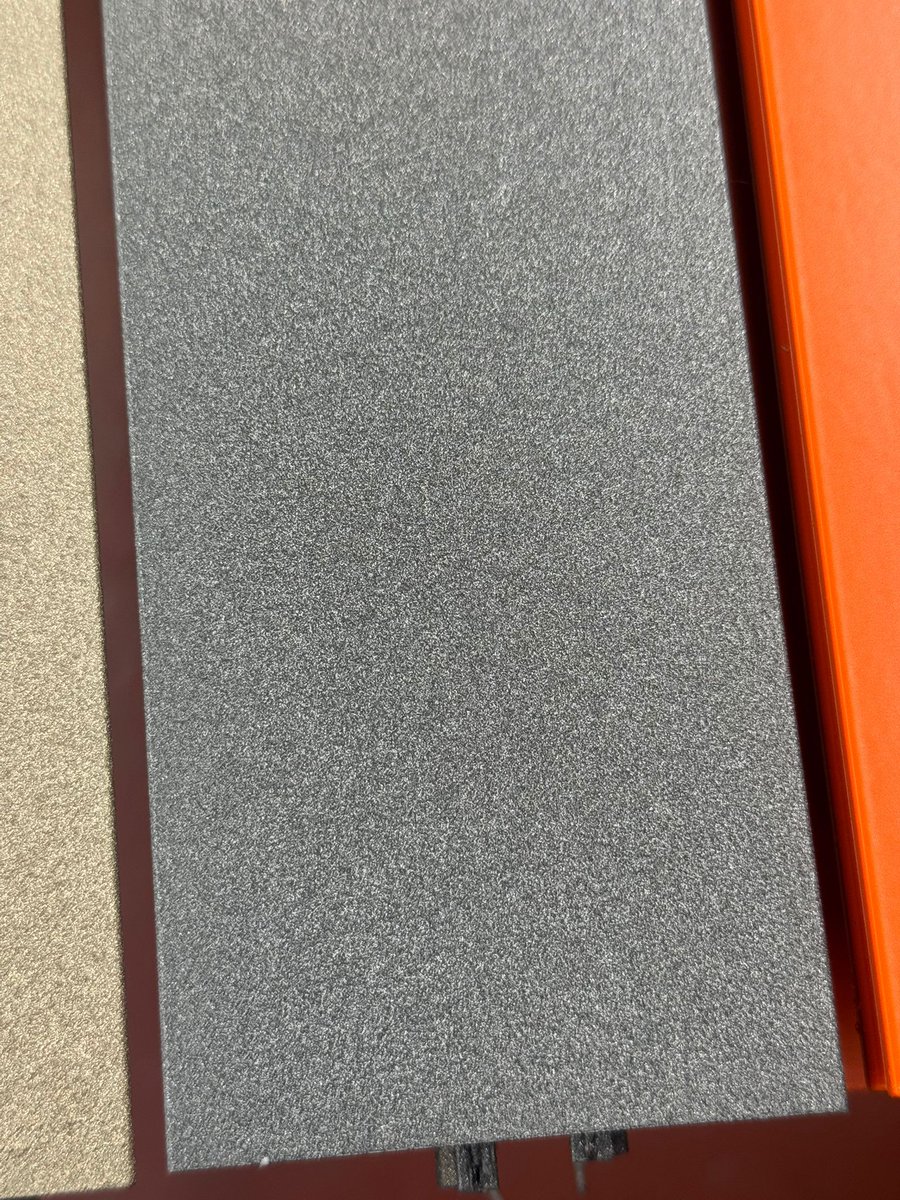 🎨 A splash of colour to suit every space.

This week’s factory favourites:
🧡 RAL2004 Pure Orange
🔵 RAL5013 Cobalt Blue
🏖️ SEN003 Sand
⚙️ SEN016 Platinum Grey
❄️ SEN022 Frost White

Nice to see something other than Anthracite Grey 7016 for once!
Which one’s your pick?