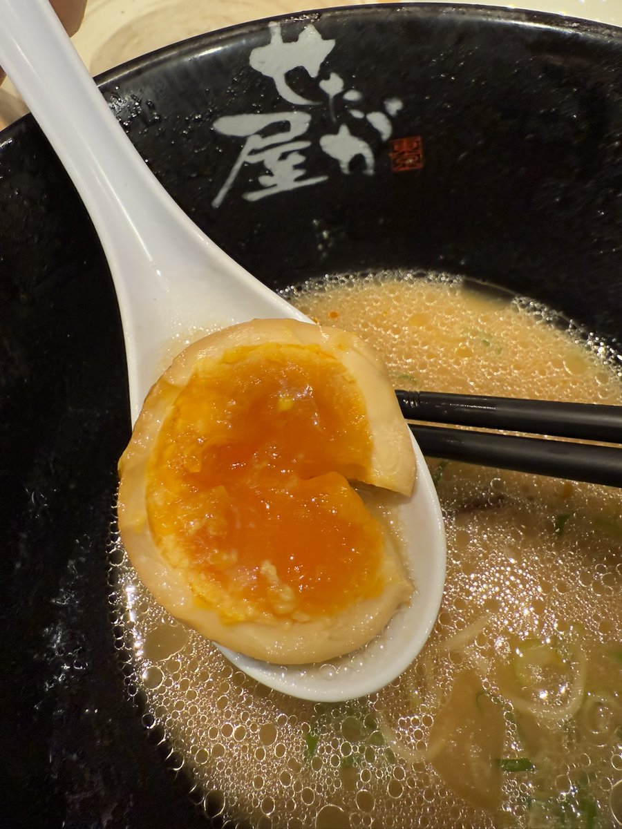 Ramen in Japan is definitely at another level … 😮 
#hanedaairport #tokyo