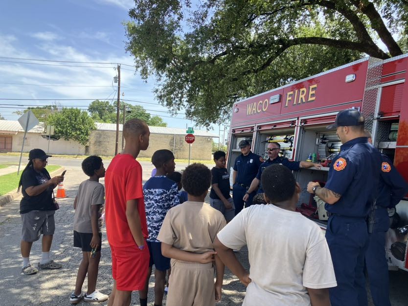 <a href="/WacoTXFire/">Waco Fire Department</a>  joined Literacy Connexus’s What’s for Lunch at Kate Ross Apartments today! Kids enjoyed story time, followed by an awesome show-and-tell from Engine 4 C-Shift. These opportunities build trust, spark inspiration, and connect us to our community. #WacoFire