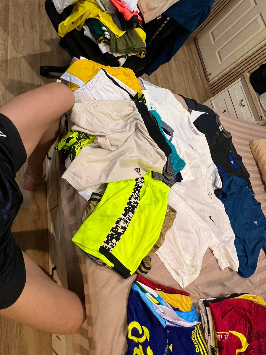 ลงตอนนี้จะมีใครF ไหมน้อออ เปิดแผงซะดึก ดันคึกซะตอนนี้ 😁