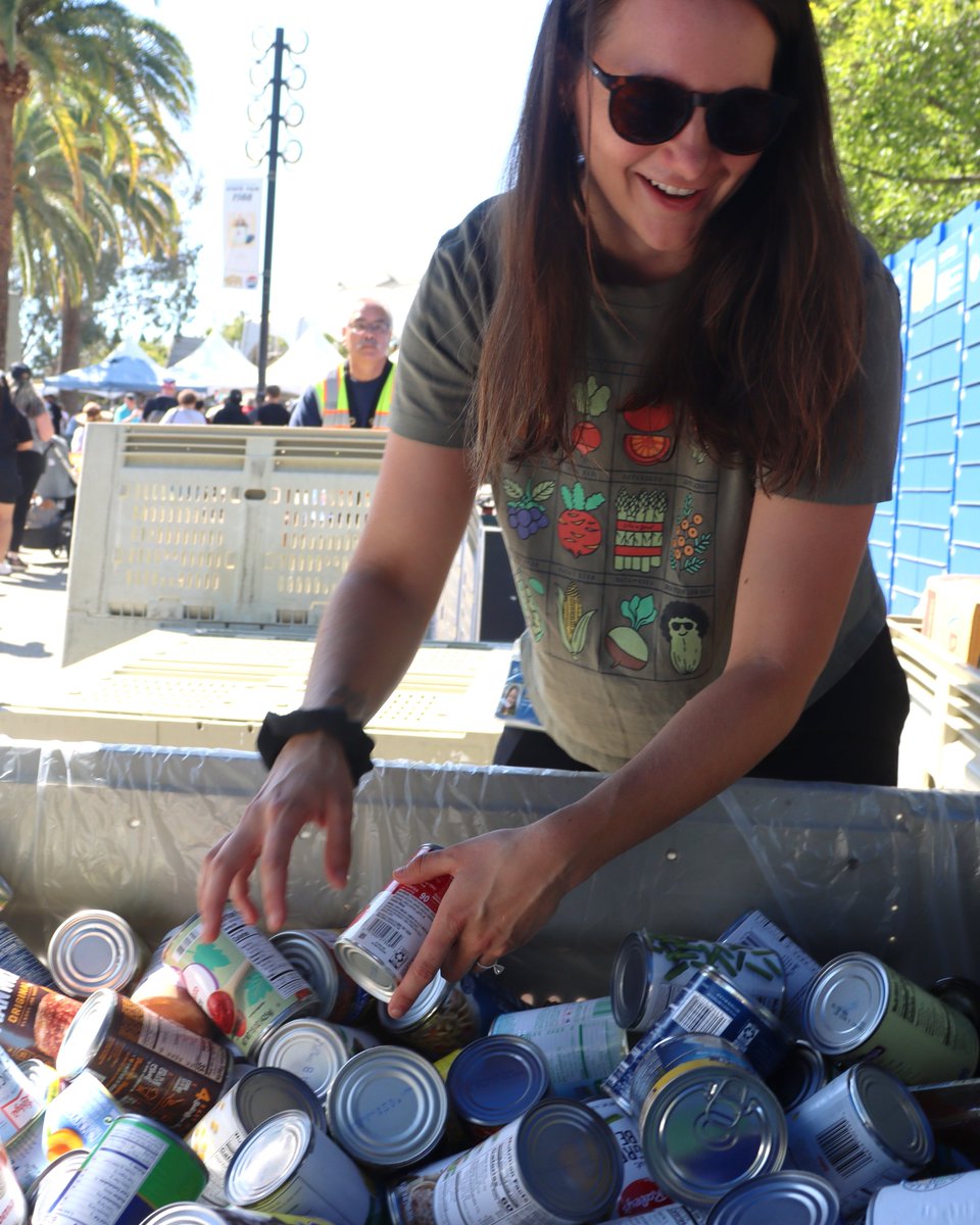 Over the three <a href="/SMUDUpdates/">SMUD</a> Giving Fridays at this year's <a href="/CAStateFair/">Cal Expo & CA State Fair</a>, our community came together in a BIG way, donating 35,501 total pounds of food. Thanks to your generosity, we'll be able to provide more than 28,500 meals for families facing hunger in Sacramento County!
