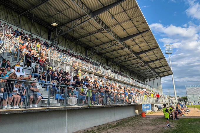 Un grand merci au FC Gueugnon pour leur accueil et à la #TeamAJA, toujours présente pour nous soutenir en déplacement 💙🤍