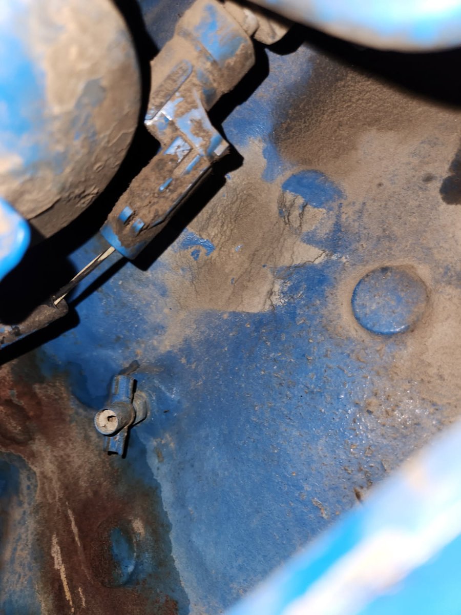 ambryacres's tweet photo. This is the wire plug for the digital rpm sensor on a Ford TW35, anyone in #ontag xverse know where to  get one? https://t.co/kZJa9Nv33o