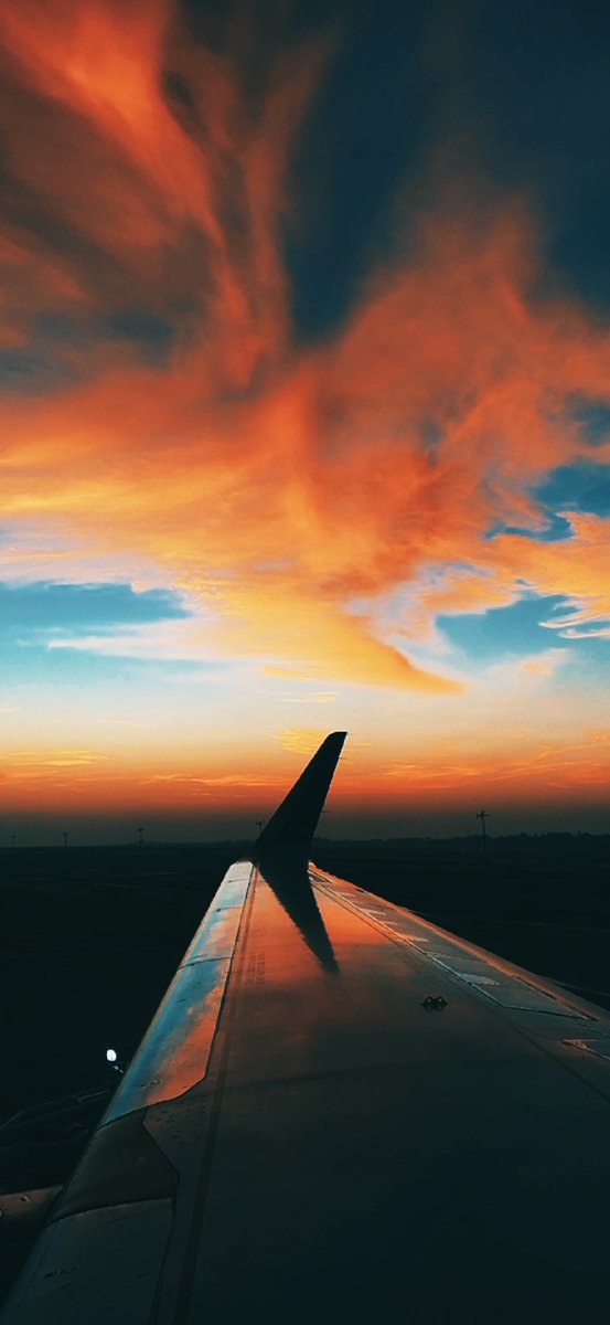 Devil9623's tweet photo. Photos I took from flight window. https://t.co/ZLOUaNnFHp