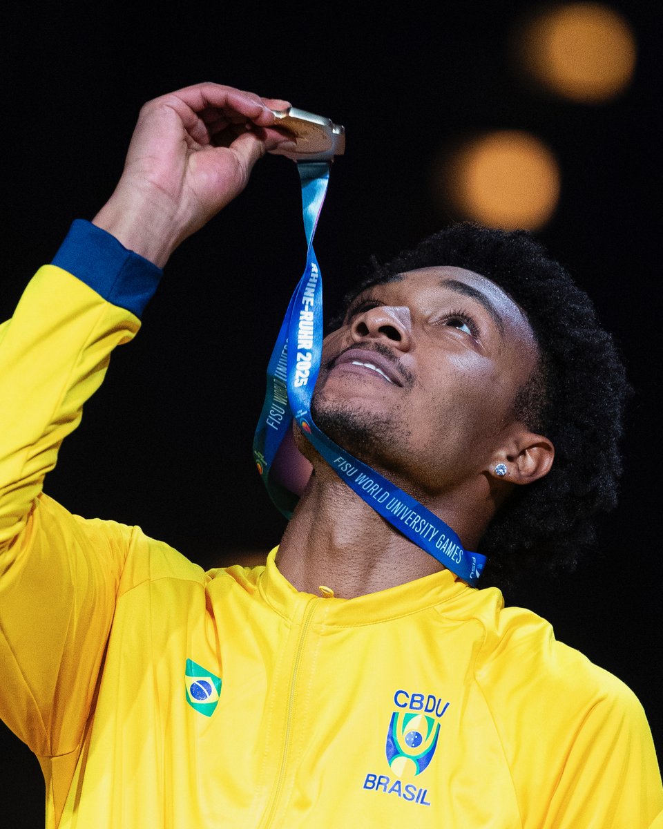 Queens (N.C.) Men’s Basketball tweet media