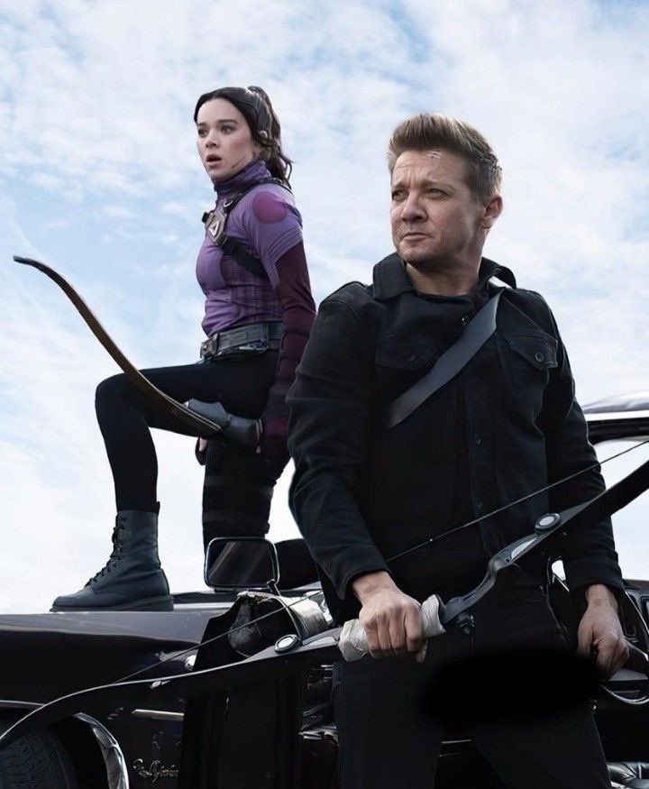 SteinfeldSource's tweet photo. Jeremy Renner says he’s confident that Hawkeye Season 2 will happen.

“I’m sure we’ll end up doing Season 2, and do other things. And I’m happy to do it,” he says. “My body’s getting ready for something like that.” https://t.co/57Khc39Hky