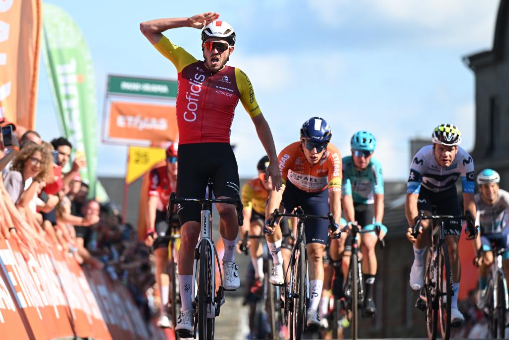 Jon Echepare (@jon_echepare) on Twitter photo What a week at the <a href="/tourdewallonie/">Tour de Wallonie & GP de Wallonie</a> with the stage wins of Oliver and Clement.
3rd for Oliver in the GC 💪. Well done guys! What a week at the <a href="/tourdewallonie/">Tour de Wallonie & GP de Wallonie</a> with the stage wins of Oliver and Clement.
3rd for Oliver in the GC 💪. Well done guys!