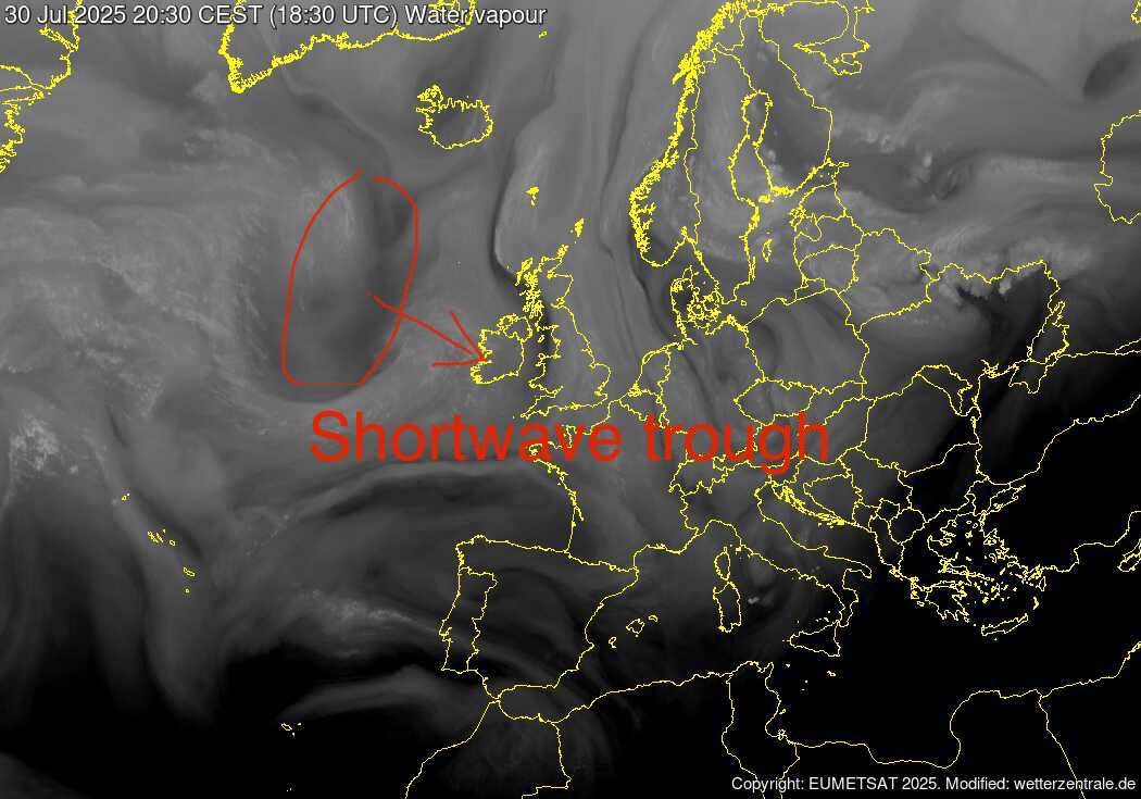 NickJF75's tweet photo. Pictorial explainer of why I have delineated a 60% risk of thunderstorms across coastal southern England tomorrow afternoon due to convergence. However, risk of storms elsewhere across southern UK as shortwave trough moving ESE creates lift of warm/humid airmass across the south https://t.co/3JVWayc3KY
