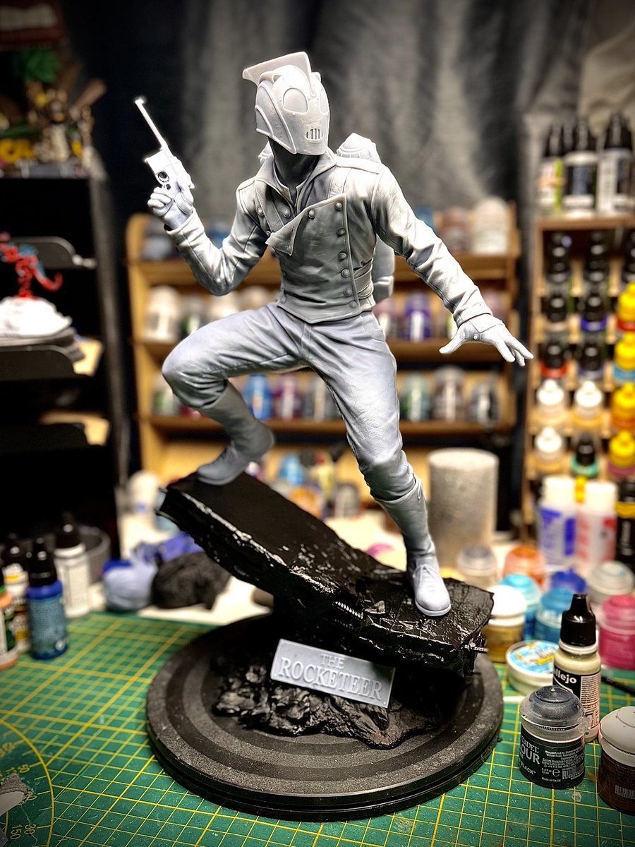 Retrographiks88's tweet image. Preview !! 

Pour septembre je pense… j’ai le Ranger Blanc en cours et Lara Croft avant. 

Un autre héros d’enfance 😍
Ici en 33cm aussi, le grand…

ROCKETEER ! 😱😍

#rocketeer #3dprint #disney