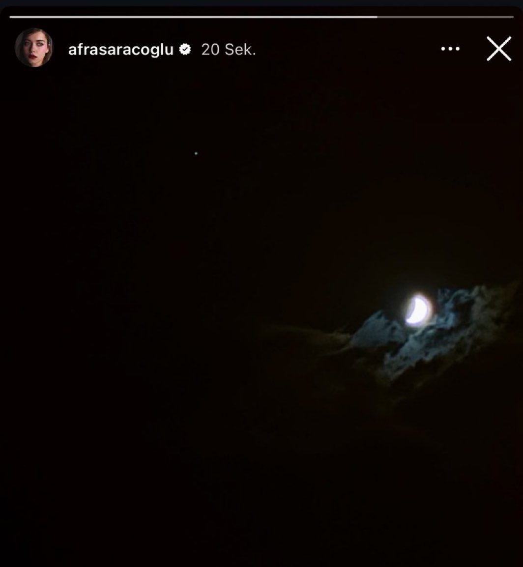 Aşkım kendini de at özledik 🥹🥹🥹
#AfraSaraçoğlu  AfraSaraçoğlu