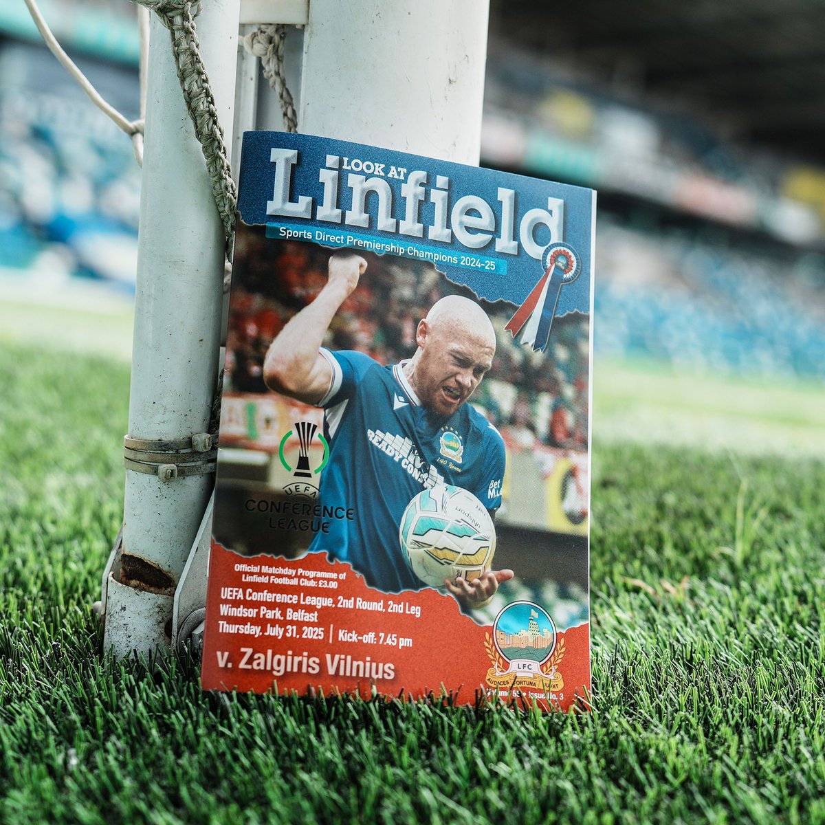Our UEFA Conference League 'Look at Linfield' special edition match programme will be available tomorrow evening 📖

🪙 Available from the programme stall beside the Superstore for £3.

#COYB #AFJ | #UECL