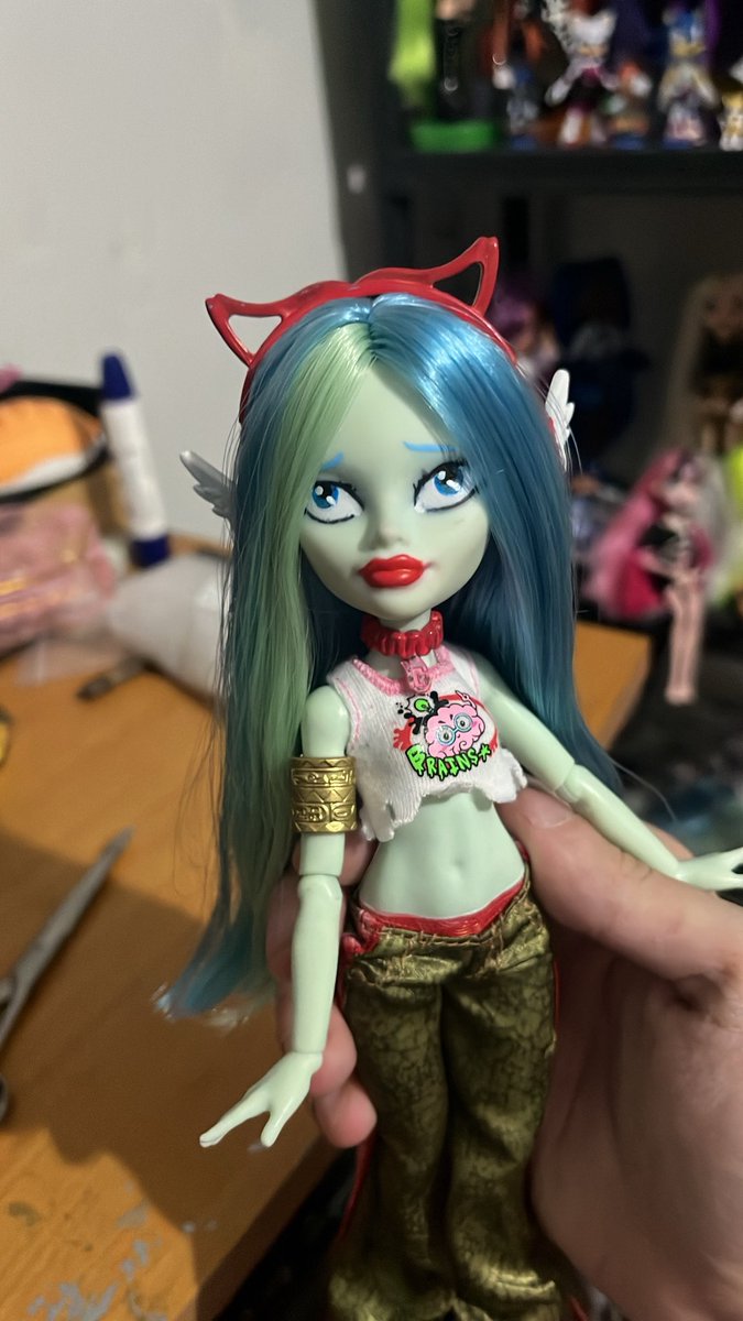 everwh0r33's tweet photo. ghoulia my beloved https://t.co/SDbuVshCwB