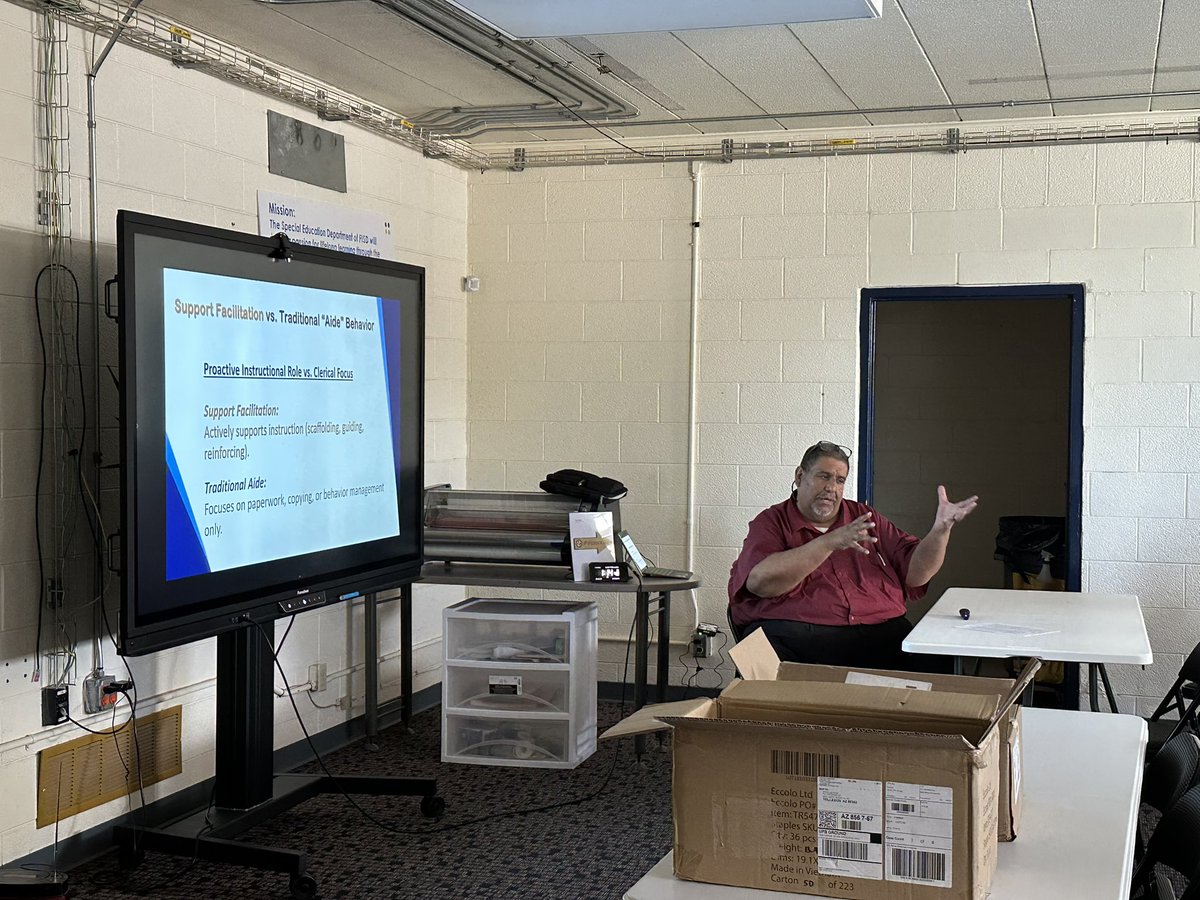 DFloresFISD's tweet photo. Happening Now……Active Inclusion in the Co-Teaching Classroom presented by the Best of the Best Region 19 for our Best of the Best Paraprofessionals #SpedForward #SpedBestoftheBest #smalltowntough https://t.co/8uULgOrcwf