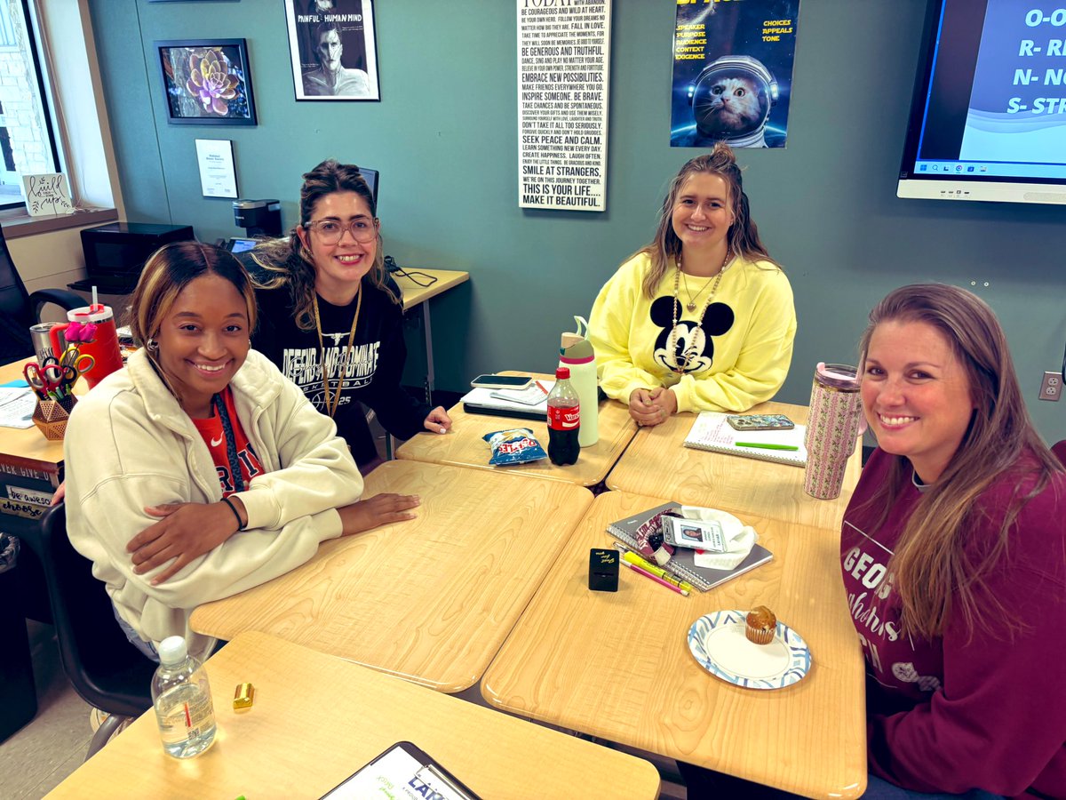 Lisa Keegan tweet media