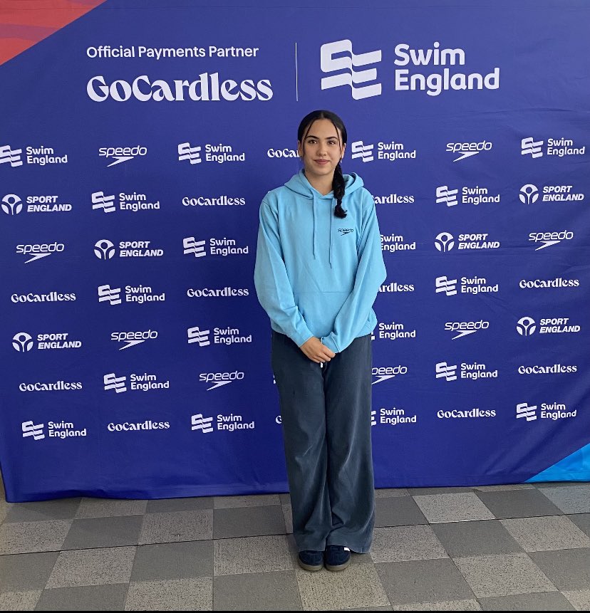 ElthamCollAqua's tweet image. Swim England - National Summer Meet Results:

Veronique has a brand new PB which was achieved in the final of the 16 years 100m Breaststroke final. She placed in 8th, only a single second off of the medals! What a great way to start the week.

Well done Vero!

#ECSwimTeam