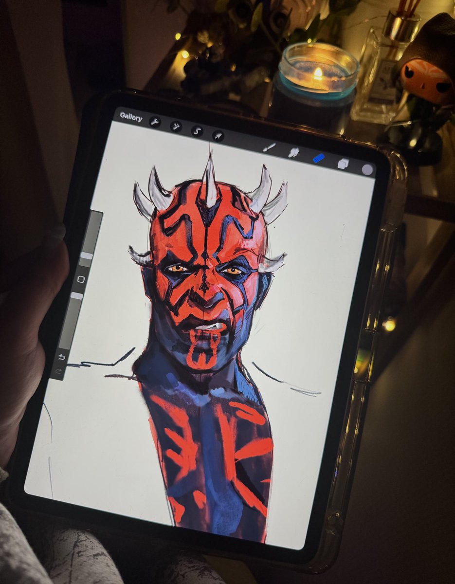 I’ve  sketched dart maul cause he’s my little princess 💜