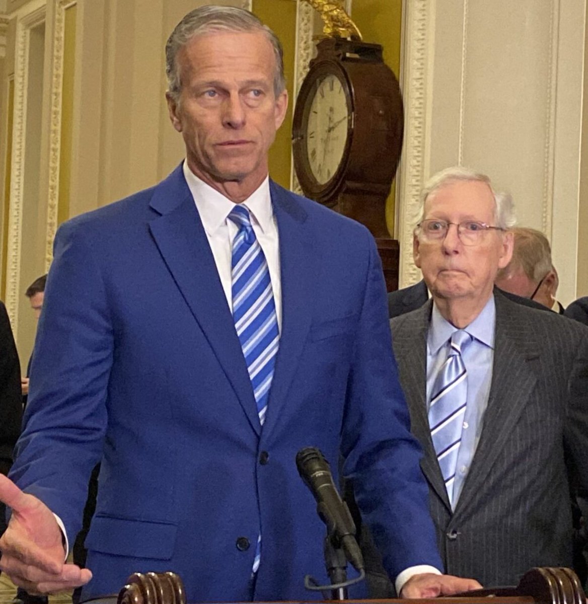 🚨 BREAKING: An Official FEC complaint has been FILED against Senator John Thune (R-SD) for allegedly "SMURFING" $1.14 MILLION - splitting funds into &lt;$10K deposits using 714 stolen senior IDs using WinRed's platform. 

Thune now faces impeachment calls for allegedly using the