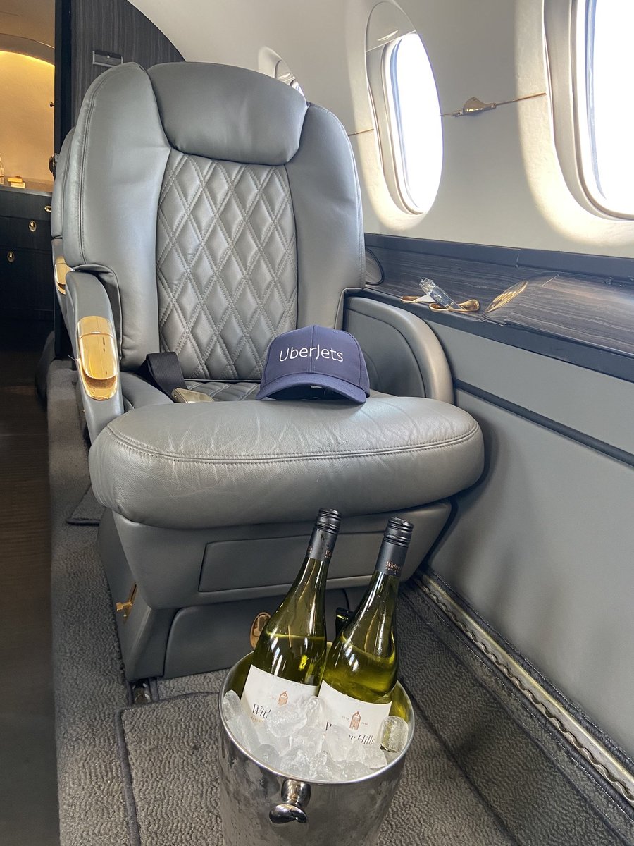 FlyUberJets's tweet photo. First-Class Comfort, UberJets Style

Chilled wine, leather seats, and sky-high luxury—this is what flying smarter looks like with Virtual Hangar technology.

#privatejet #virtualhangar #luxurylifestyle #businessaviation #privatejetlifestyle #jet #bizav #pilotlife #corporatejet https://t.co/TxEPc17nfj