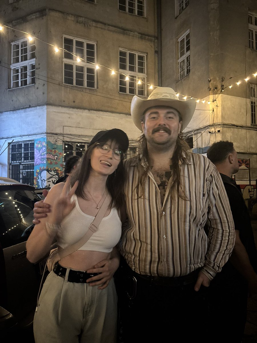 fwd: lexie.⁷ 🫧🦔 ARIRANG tweet media