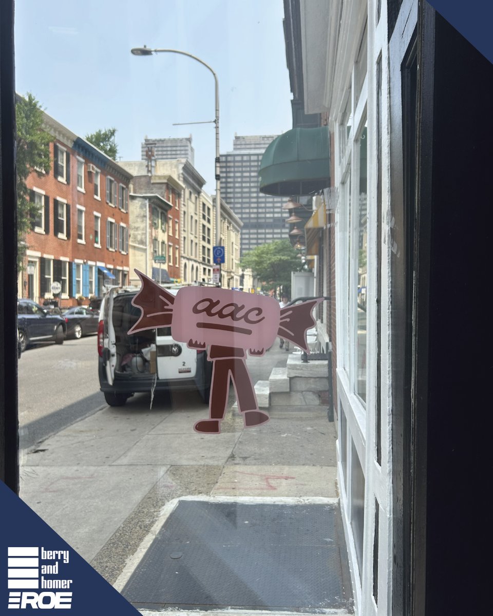 Roe_BerryHomer's tweet image. We did the vinyl graphics for All Aboard Candy — Rittenhouse’s newest and sweetest small biz. Proof that a simple decal can bring a whole storefront to life. 🍬✨

📺 Featured on @6abc: 6abc.com/post/aboard-ca…

#RetailDesign #VinylGraphics