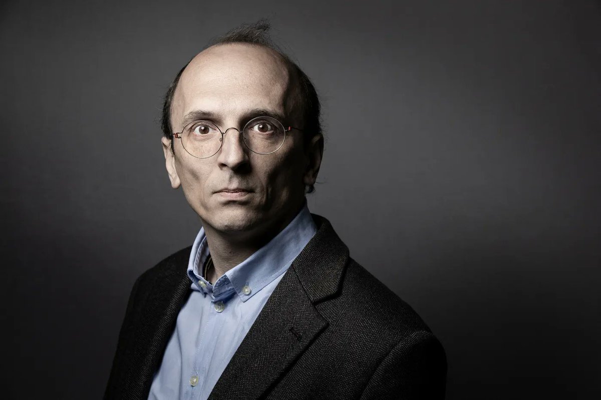 Simon Moos (@smoos_tweets) on Twitter photo Étrange, non ?
Notre <a href="/DIVIZIO1/">Fabrice Di Vizio</a> national, devenu très actif sur les Juifs, Israël et Gaza, reste étrangement silencieux sur l'admission d'une étudiante palestinienne adoratrice d'Adolf Hitler à Sciences Po Lille. Étrange, non ?
Notre <a href="/DIVIZIO1/">Fabrice Di Vizio</a> national, devenu très actif sur les Juifs, Israël et Gaza, reste étrangement silencieux sur l'admission d'une étudiante palestinienne adoratrice d'Adolf Hitler à Sciences Po Lille.