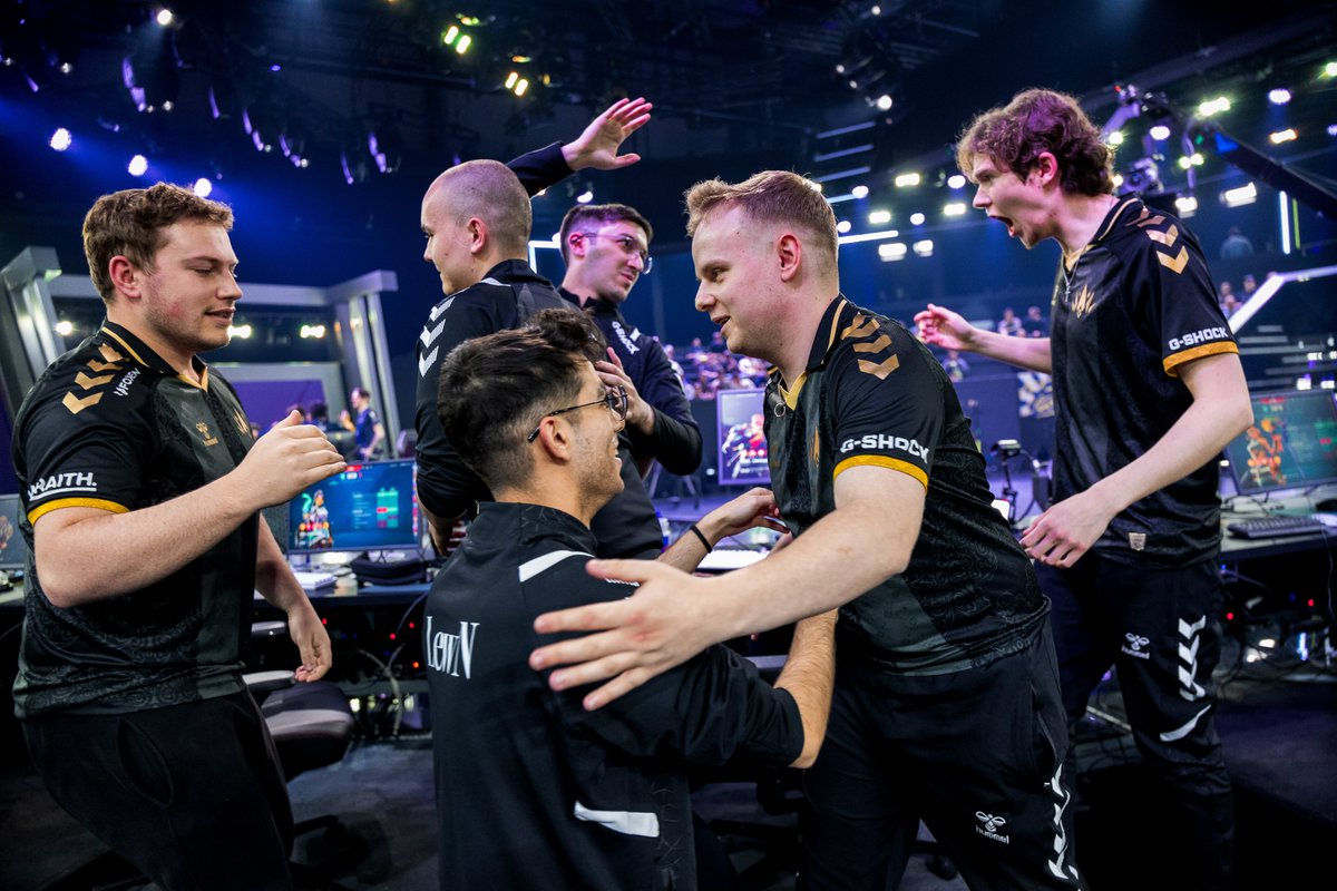 💥 BBL Esports’tan Tarihi Geri Dönüş!

#VCTEMEA Stage 2’deki ilk galibiyetini arayan BBL Esports, turnuvanın flaş ekiplerinden Gentle Mates karşısında 2-0’lık net bir zafer elde etti! 🧨

🗺 Harita skorları:
✅ Sunset: BBL 13-3 M8
✅ Lotus: BBL 14-12 M8

🔁 Lotus’ta 10-2 geriden