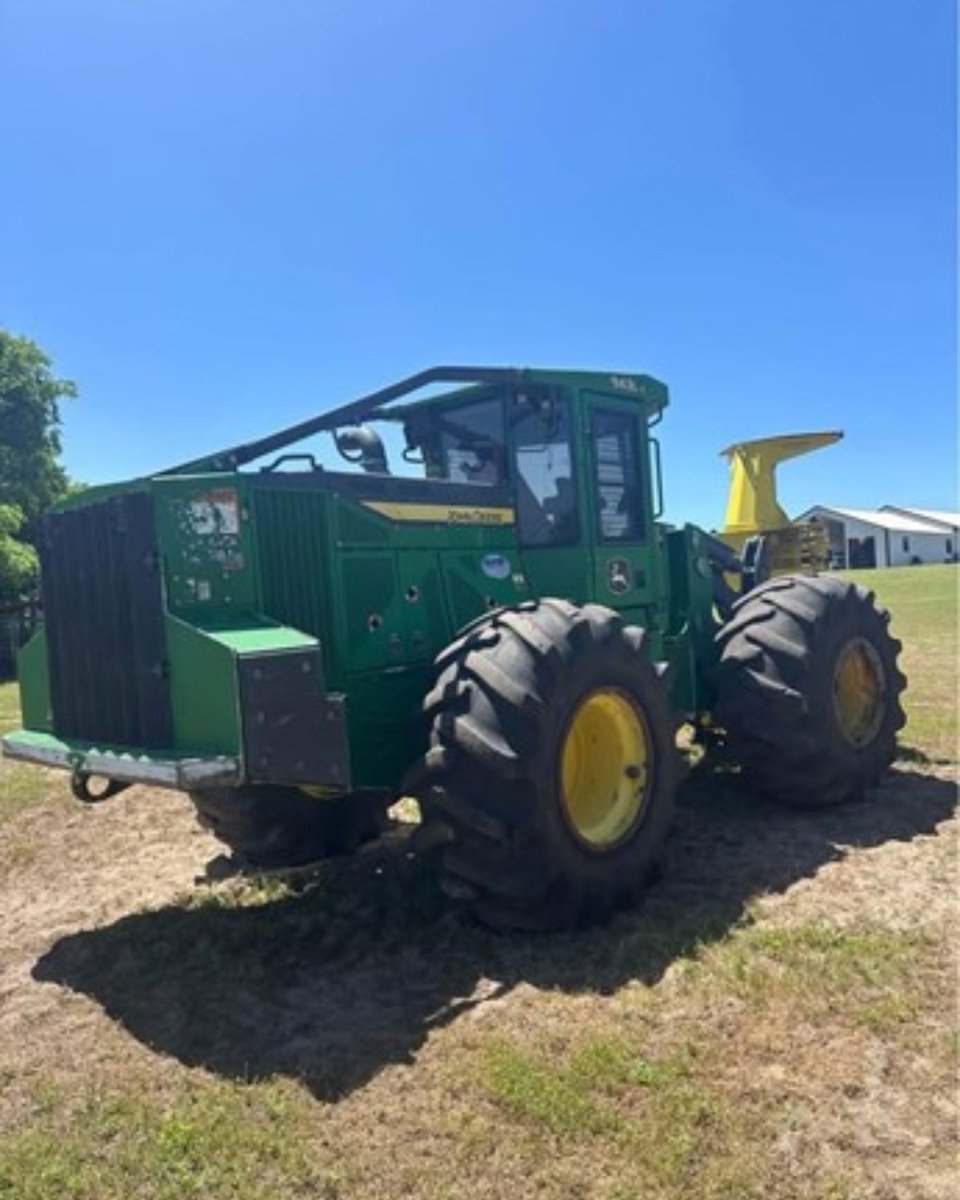 FOR SALE: 𝟐𝟎𝟐𝟏 𝐃𝐄𝐄𝐑𝐄 𝟖𝟒𝟑𝐋 𝐈𝐈 on #ForestryTrader

🕝5,383 Hours
✅Recently Serviced 
❄️A/C in Excellent Condition

Visit ow.ly/mcub50WwoZ6 to learn more! 

 #ForestryEquipment #LoggingMachinery #TimberIndustry