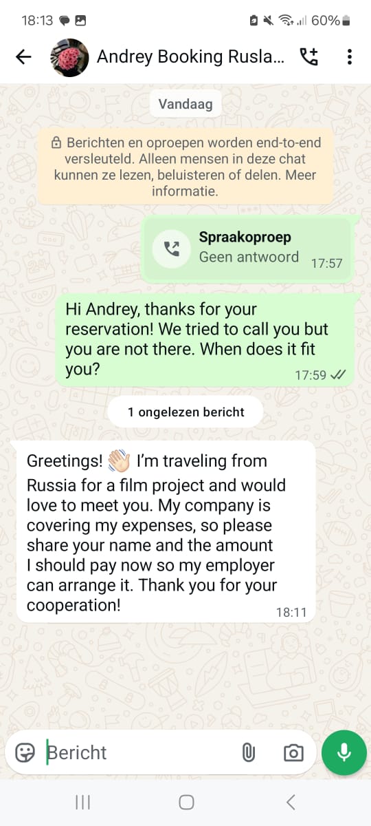krippertje's tweet photo. @BookingCom Help! Scamreservering, hulplijn met onverstaanbaar Engels, helpsectie onvindbaar. Geen reactie, vast in lus. WhatsApp-bewijs fraude (bank vs cash). Oplossing nu! #BookingComScam #Fraude https://t.co/xHI2IDfY1F