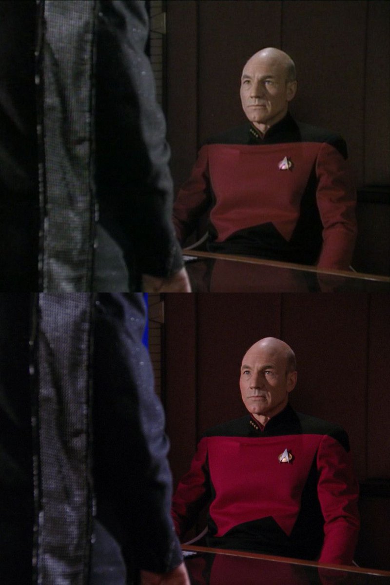Notice this blooper, seen only in the remastered version of #StarTrekTNG's "Sarek" (2nc pic ⬇️). As warp streaks are seen through the ready room window earlier in this scene (1st pic), a blue screen was put right behind the window. When Mendrossen moves to the left in this final