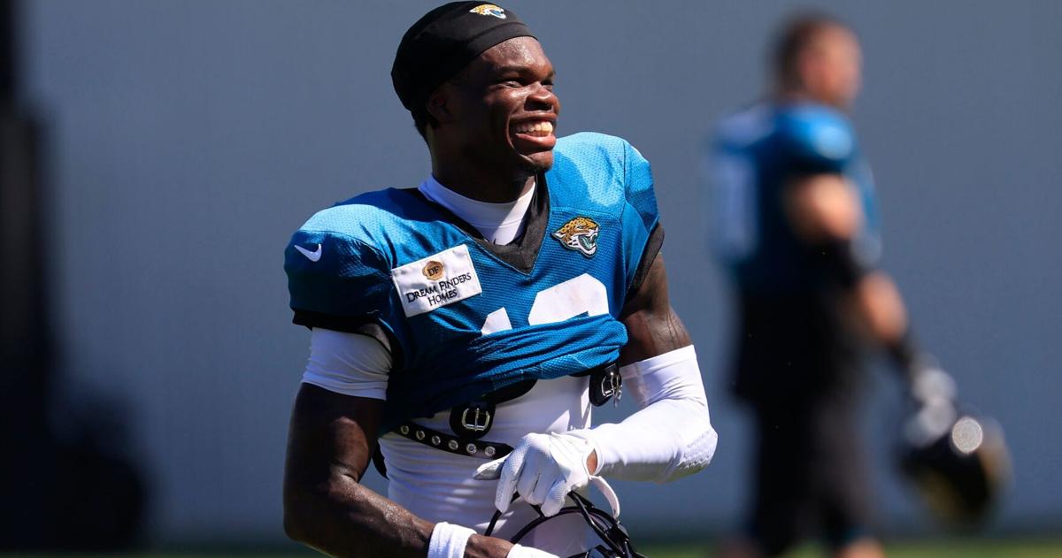 Former Collins Hill Star Travis Hunter No. 1 in Projected Sales for NFL Rookies #GwinnettFB bit.ly/44UmvOB
