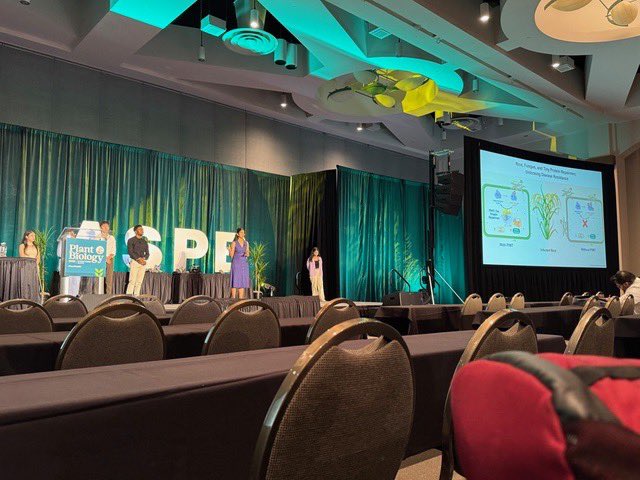 Shikha (@shikhahere_) on Twitter photo Still pinching myself… won the 3MT Thesis Competition at #PlantBio2025! 🏆🌱
Grateful for the opportunity to share my research on a global stage and to be part of such a vibrant community <a href="/ASPB/">ASPB</a> <a href="/ASPB_ECPS/">ASPB Early Career Plant Scientists Section</a>
So grateful for the support and inspiration all around! Still pinching myself… won the 3MT Thesis Competition at #PlantBio2025! 🏆🌱
Grateful for the opportunity to share my research on a global stage and to be part of such a vibrant community <a href="/ASPB/">ASPB</a> <a href="/ASPB_ECPS/">ASPB Early Career Plant Scientists Section</a>
So grateful for the support and inspiration all around!