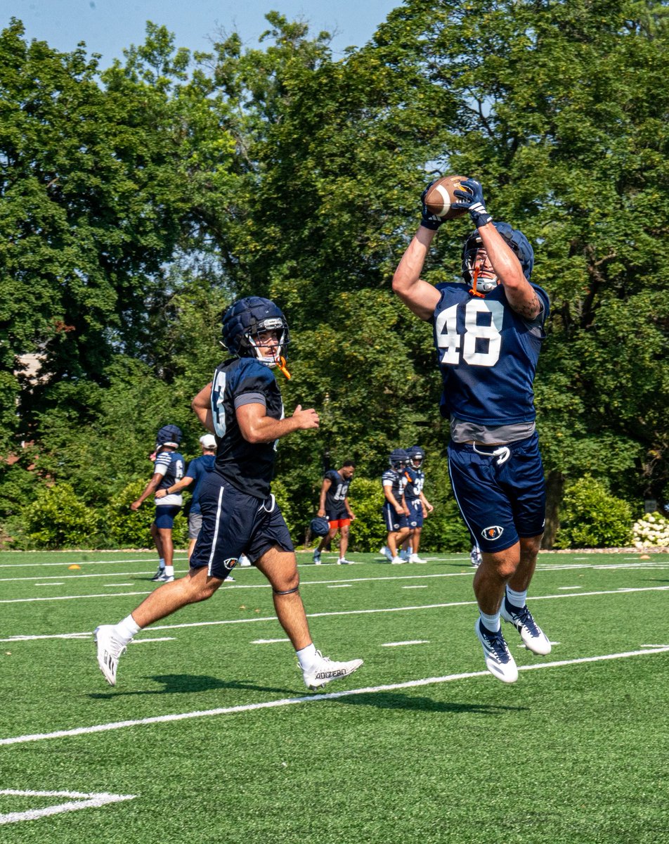 Bucknell_FB's tweet photo. August grind mode: activated 

#rayBucknell #ACT https://t.co/ZNDchIvZv0