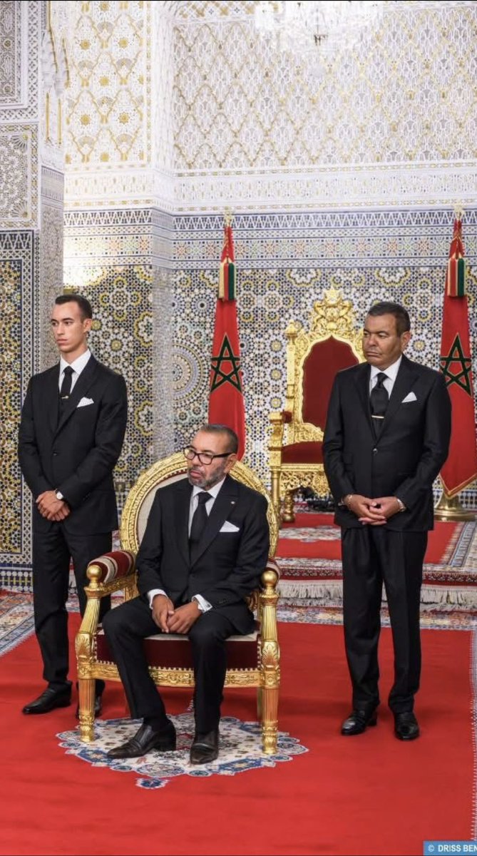 Bonne fête du Trône à mes amis du #Maroc et longue vie à Sa Majesté . 

#Maroc
#Maghreb