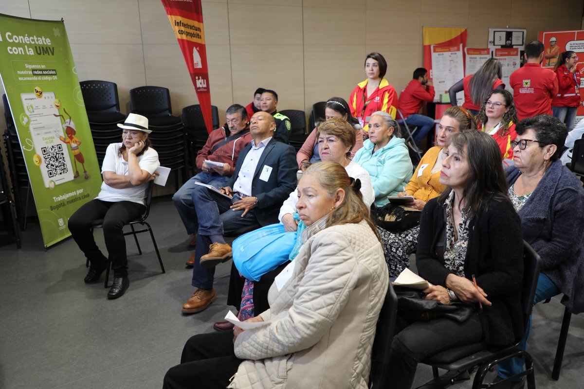 Alcaldía Local de Kennedy (@alcaldiakennedy) on Twitter photo 📣 Conoce los avances de ciudad en la rendición de cuentas de la <a href="/SectorMovilidad/">Movilidad Bogotá</a> , <a href="/TransMilenio/">TransMilenio</a> y el <a href="/idubogota/">IDU Bogotá</a> .
Transporte, obras y mantenimiento vial en cifras y acciones concretas para una Bogotá más conectada y segura.
#RendiciónDeCuentas #BogotáAvanza 🚧🚌 📣 Conoce los avances de ciudad en la rendición de cuentas de la <a href="/SectorMovilidad/">Movilidad Bogotá</a> , <a href="/TransMilenio/">TransMilenio</a> y el <a href="/idubogota/">IDU Bogotá</a> .
Transporte, obras y mantenimiento vial en cifras y acciones concretas para una Bogotá más conectada y segura.
#RendiciónDeCuentas #BogotáAvanza 🚧🚌