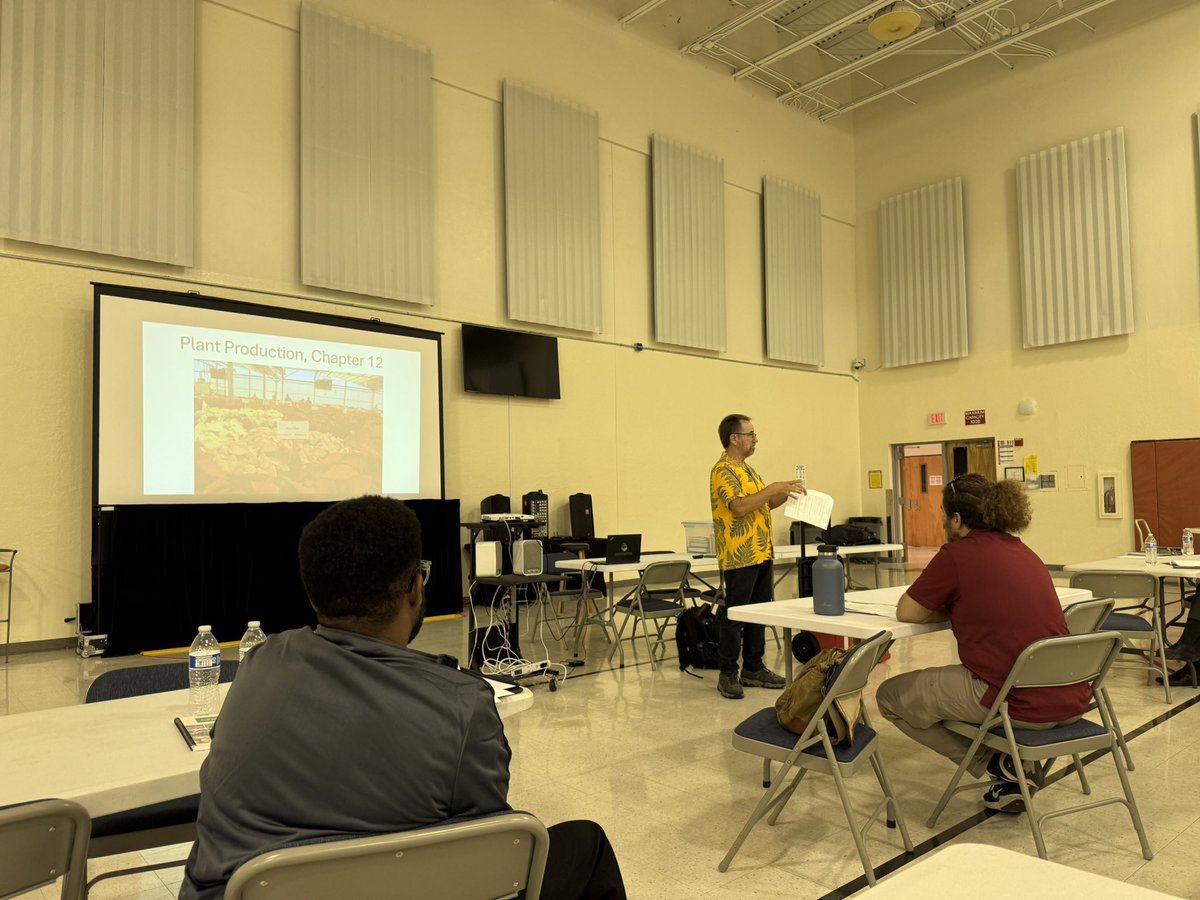 BrowardCTE's tweet photo. 🌿 Huge thank you to FNGLA for a powerful teacher training and professional development session!
An inspiring day focused on strengthening horticulture &amp; agriculture education.
#CTE #FNGLA #TeacherTraining #AgEducation #CTACE #BrowardCTE #BrowardCTACE https://t.co/7d7eOhmeL0