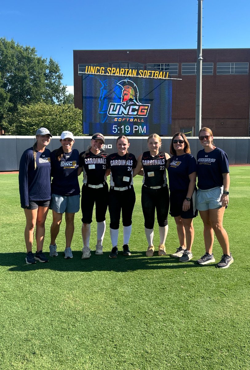 Two great days spent with <a href="/UNCGSoftball/">UNCG Softball</a>!! Thanks to <a href="/coachbreneman/">Janelle Breneman</a> <a href="/allydavis09/">Ally Davis</a>  <a href="/Brynne_Dordel/">Brynne Dordel</a> <a href="/jojo_hyatt/">Jo Hyatt</a> and camp staff for a great camp!!
<a href="/jonas_cardinals/">Carolina Cardinals Chandler / Coach Jonas</a> <a href="/cardinals_chand/">Carolina Cardinals Chandler</a>
