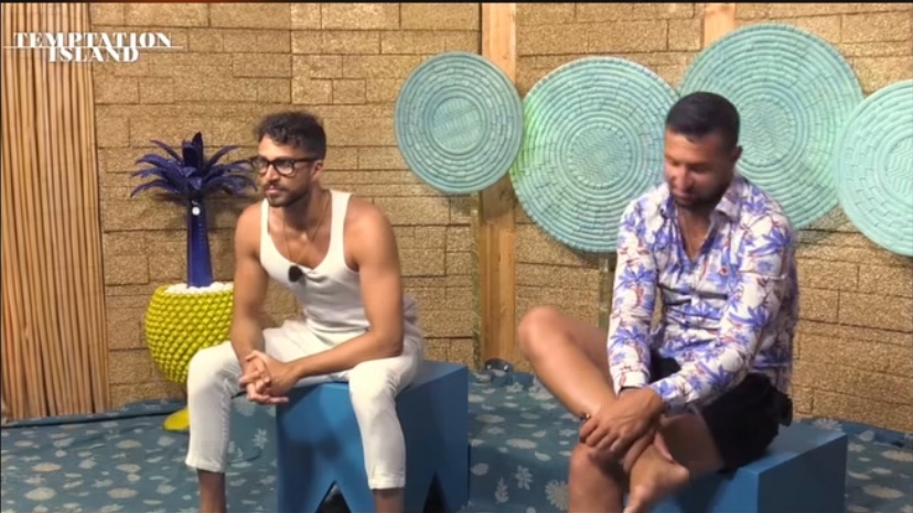 BadgalVale tweet media