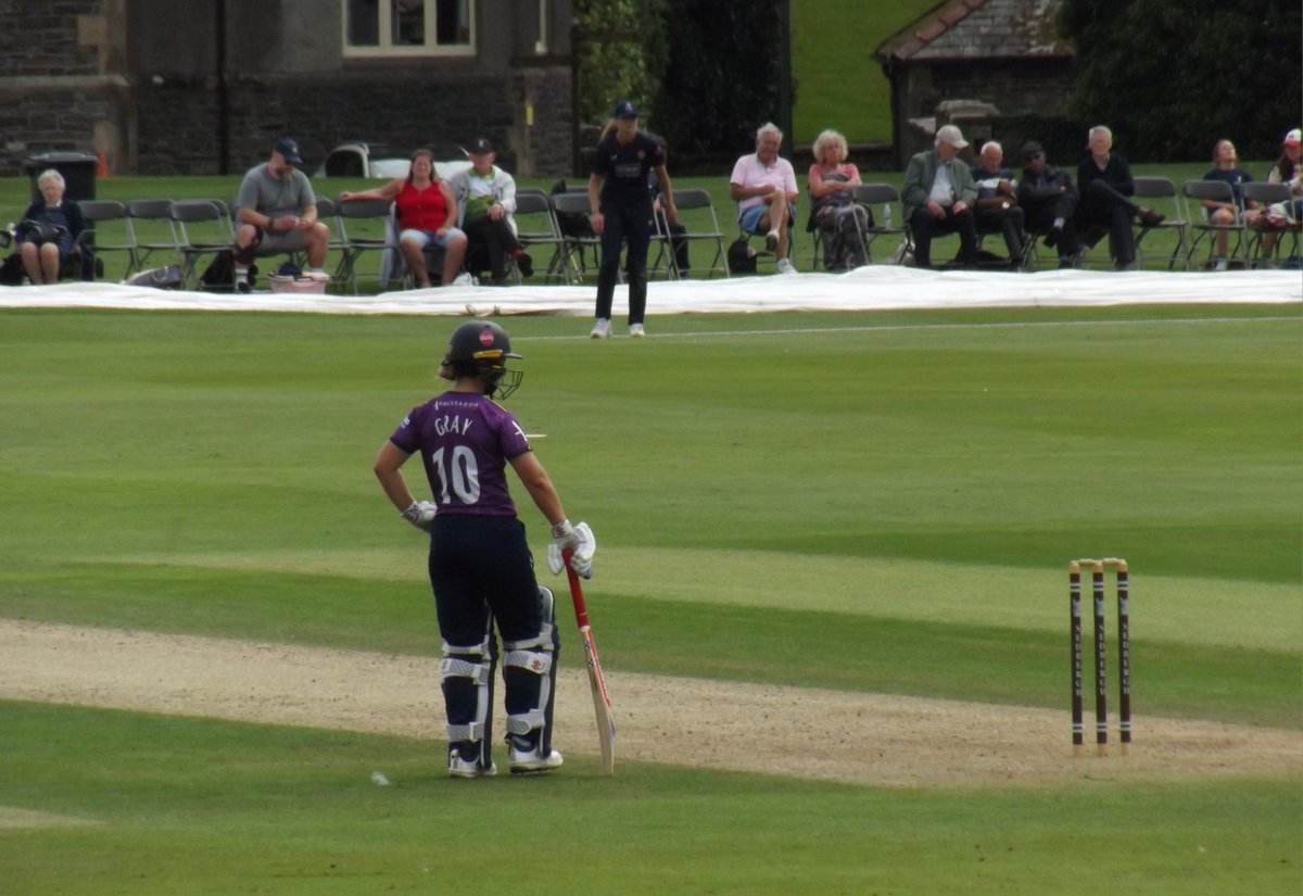 fetchrobin's tweet image. Sedbergh is probably the most picturesque outground to watch Lancashire play and not somewhere I&apos;d seen a game before. The women easing past Essex today.