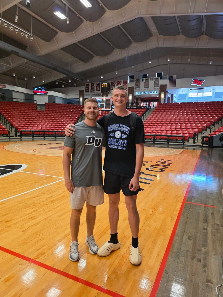 Kolton Moore (@kam2bb8) on Twitter photo Thank you to <a href="/SamBriscoe3/">Sam Briscoe</a> for the invite to today's camp. I enjoyed the wonderful atmosphere. Huge thanks to the rest of <a href="/DruryMBB/">Drury Basketball</a> staff for hosting the camp. Thank you to <a href="/SamBriscoe3/">Sam Briscoe</a> for the invite to today's camp. I enjoyed the wonderful atmosphere. Huge thanks to the rest of <a href="/DruryMBB/">Drury Basketball</a> staff for hosting the camp.