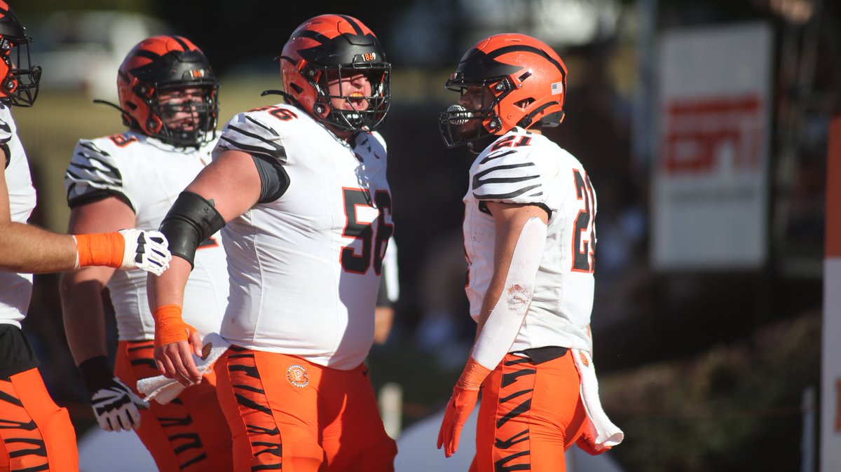 PrincetonFTBL's tweet image. Mentally, we’re here … 

#JUICE 🍊🥤