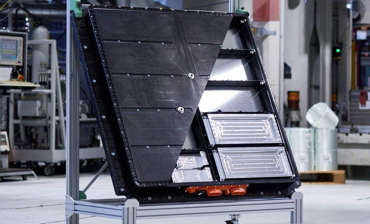 Kautex receives major order for thermoplastic EV battery housing
zurl.co/2gIYt
-
#engineering #electricvehicles